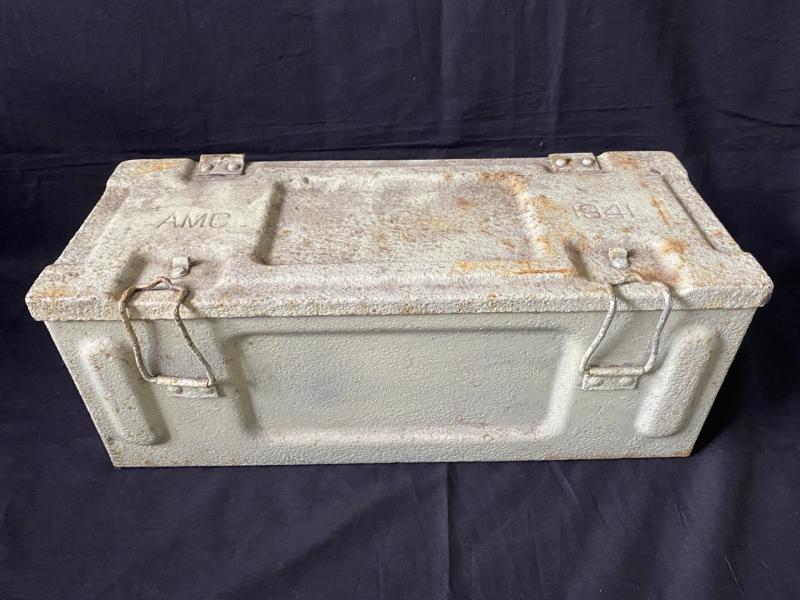 WW2 1941 DATED AMMO TIN