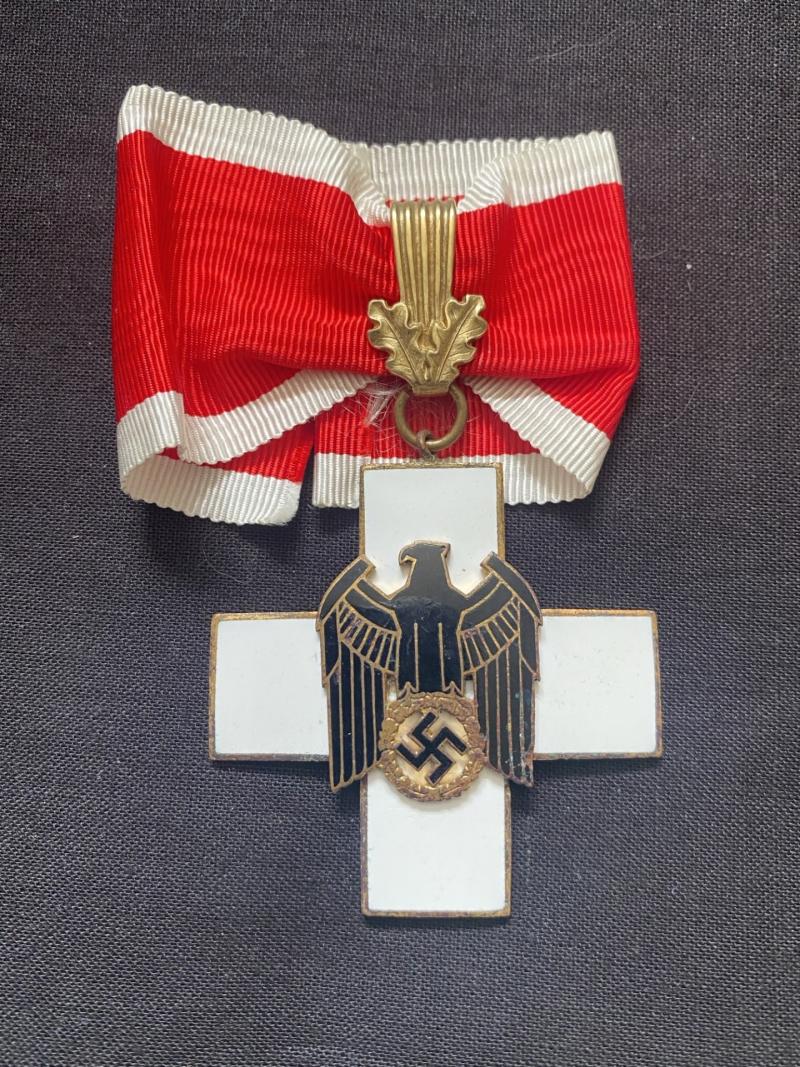 WW2 GERMAN SOCIAL WELFARE MEDAL 1ST CLASS