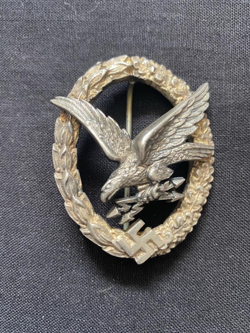 WW2 GERMAN LUFTWAFFE RADIO OPERATOR & AIR GUNNER BADGE