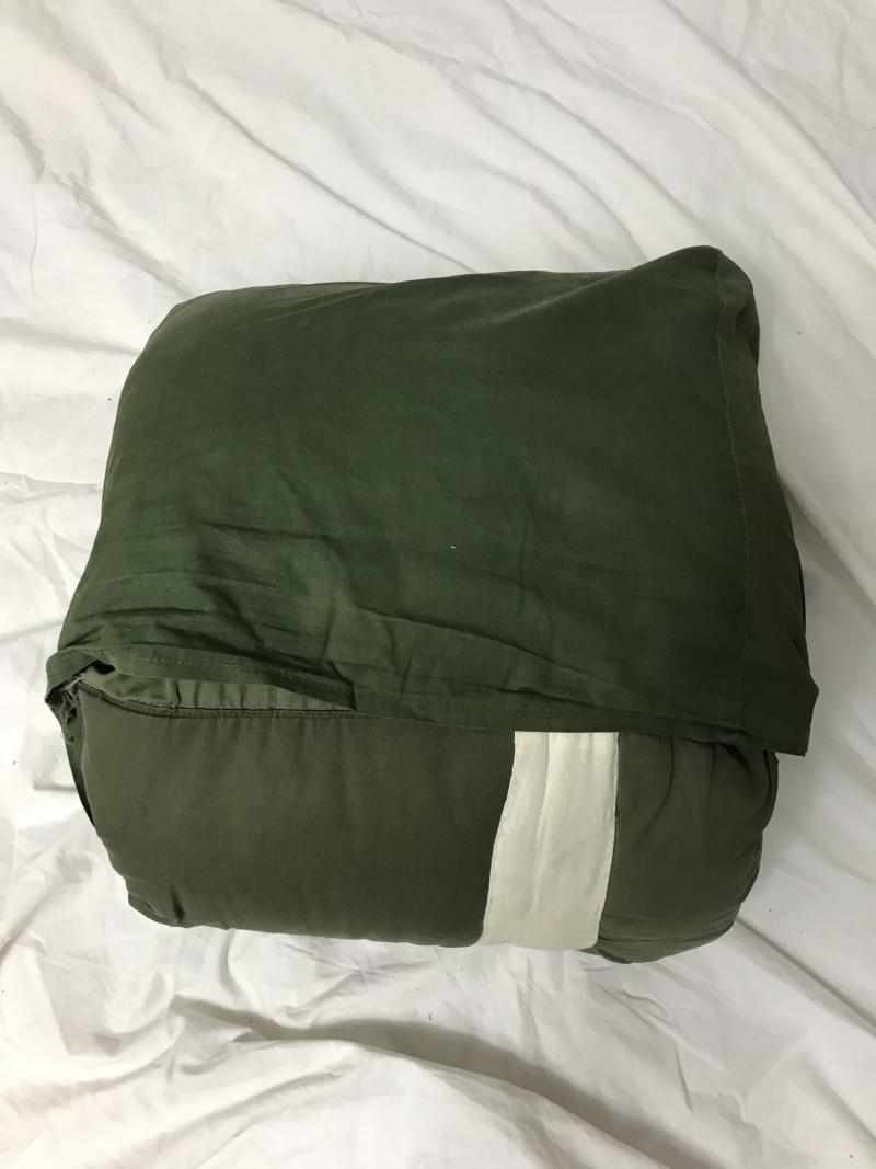 MILITARY SLEEPING BAG