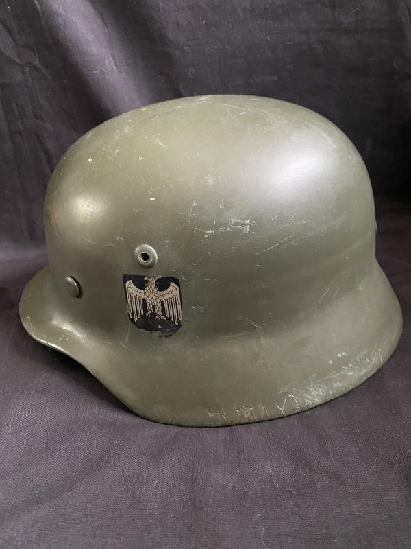REPRODUCTION WW2 GERMAN M40 SINGLE DECAL HELMET