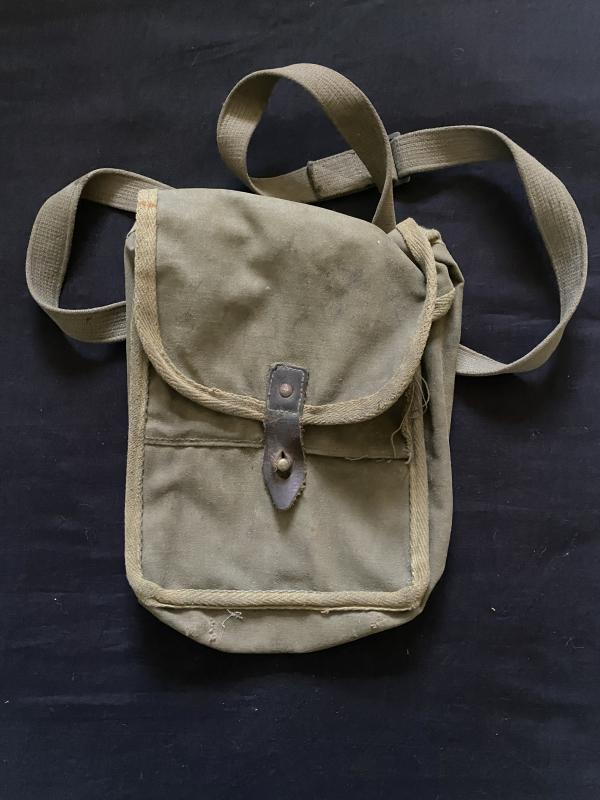AK MAGAZINE POUCH