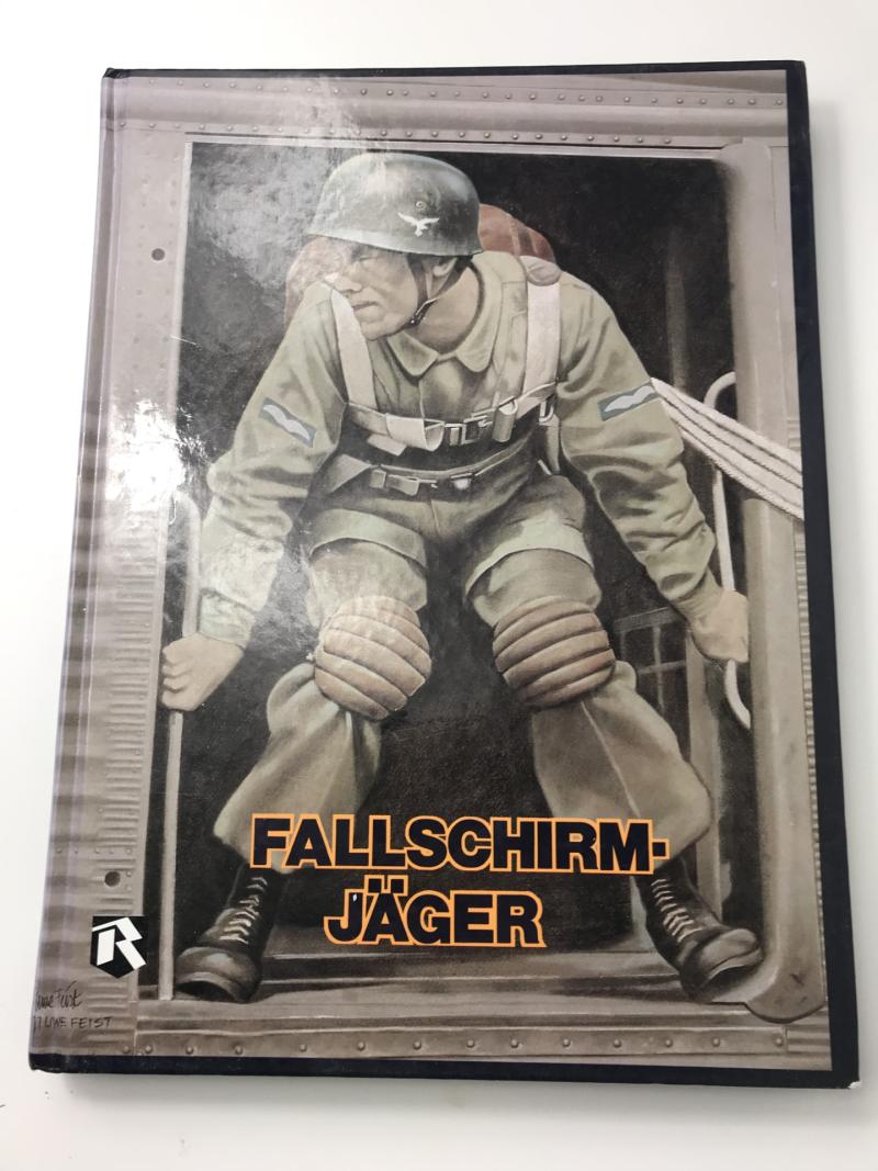 FALLSCHIRMJAGER (HARDCOVER)