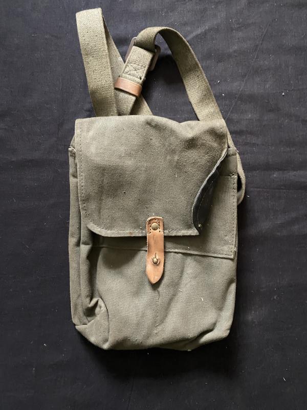 AK MAGAZINE POUCH