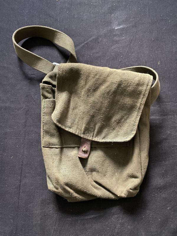 AK MAGAZINE POUCH