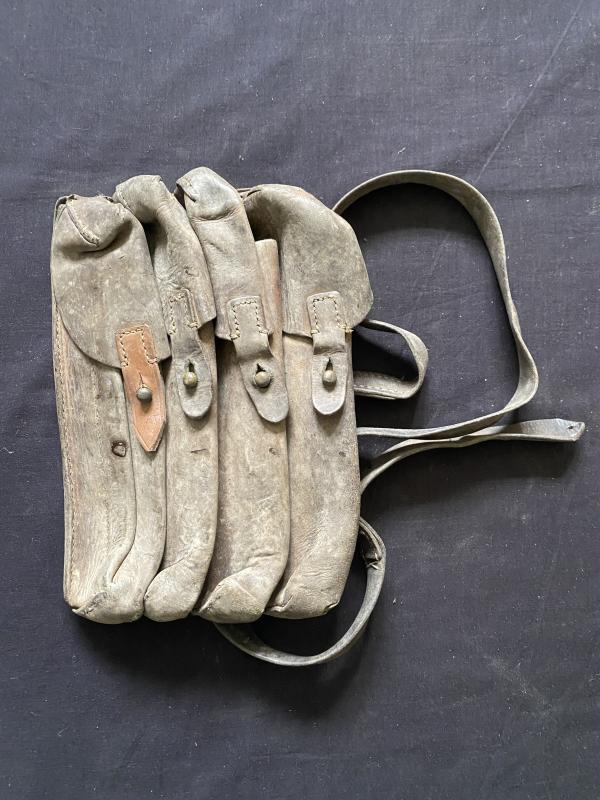 M56 SMG LEATHER MAGAZINE POUCH