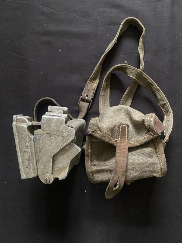 CZECH ZB26-30 MAGAZINE LOADER AND POUCH