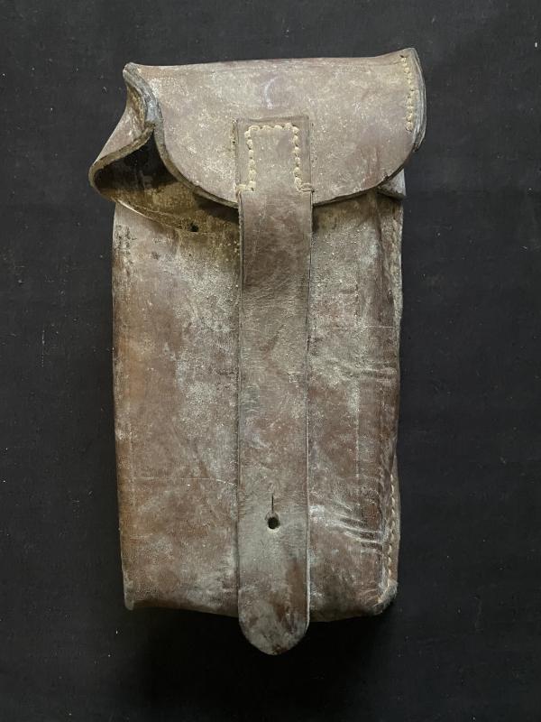 ZB26-30 LEATHER MAGAZINE POUCH