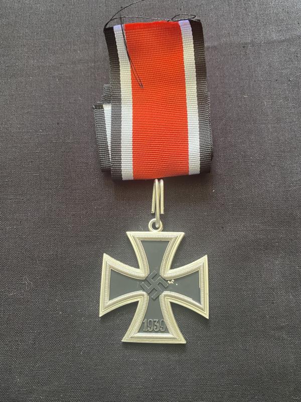 REPRODUCTION WW2 GERMAN 1939 KNIGHTS CROSS OF THE IRON CROSS