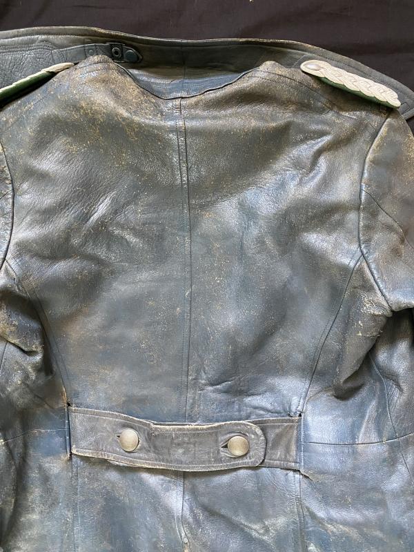 WW2 GERMAN LEATHER OFFICER'S COAT