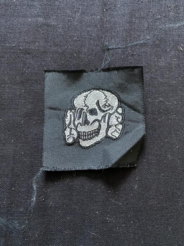 REPRODUCTION WW2 GERMAN SS SKULL PATCH