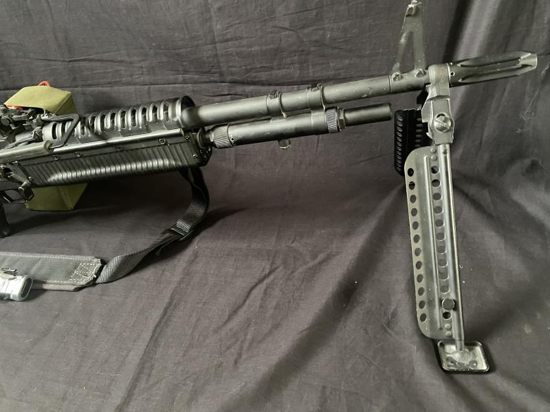 REPLICA AIRSOFT M60 MACHINE GUN (BB)