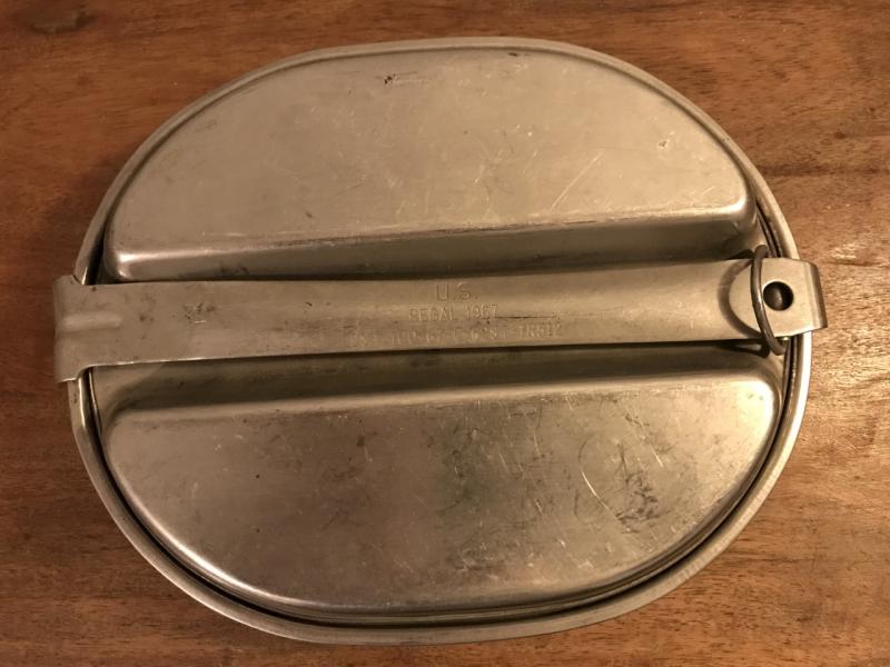 U.S. VIETNAM WAR M1942 MESS TINS