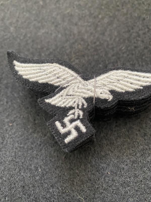 10 X WW2 GERMAN LUFTWAFFE HERMANN GORING FALLSCHIRM-PANZER DIVISION CAP EAGLE (UN-ISSUED)