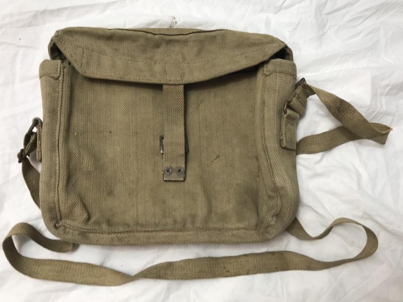 WW2 BRITISH 37 PATTERN SIGNALS HAVERSACK