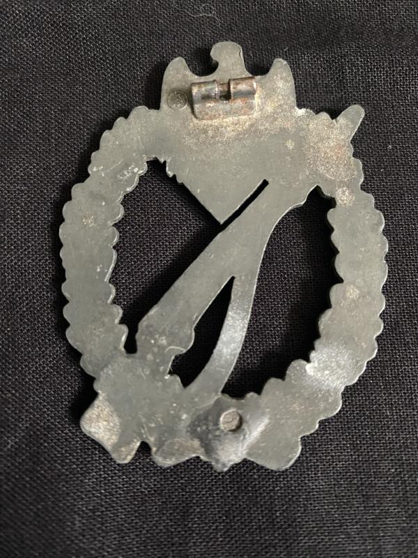 WW2 GERMAN INFANTRY ASSAULT BADGE - KARL WURSTER K.G.
