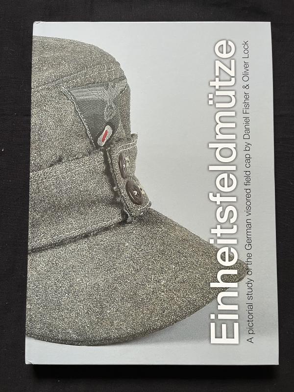 EINHEITSFELDMUTZE (HARDCOVER)