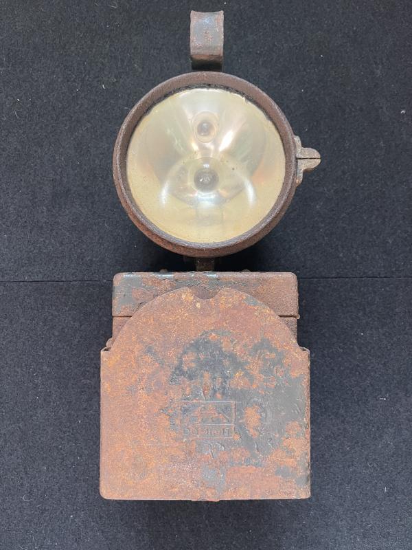 GERMAN DOMINIT RAILWAY LAMP