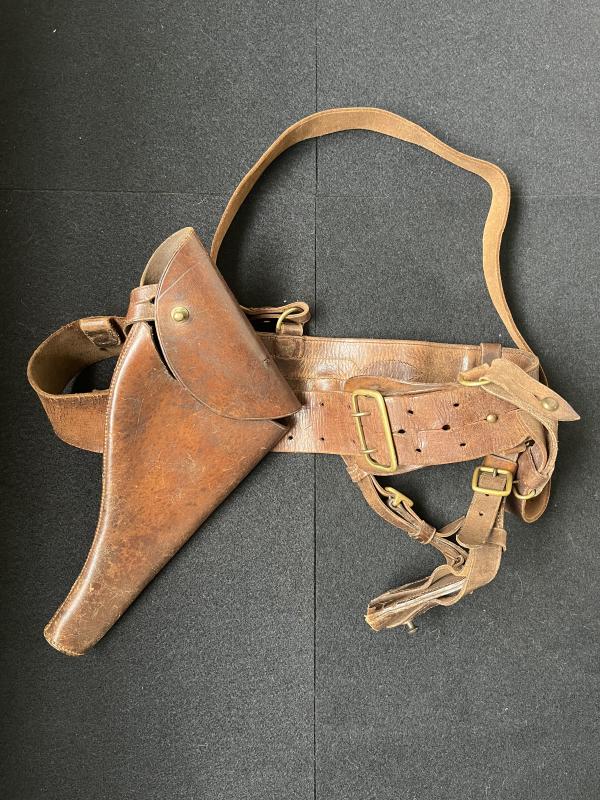BRITISH SAM BROWNE BELT, HOLSTER AND FROG