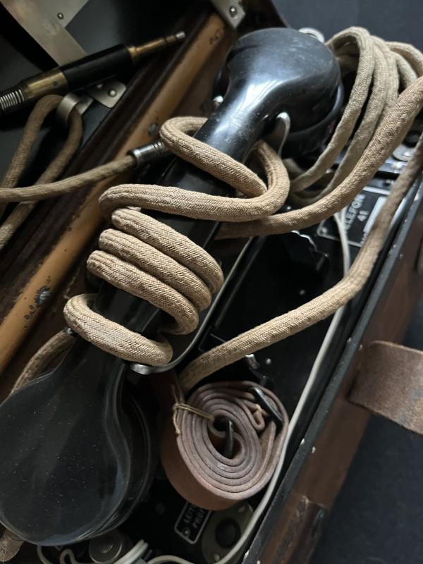 RARE WW2 SWISS MODEL 1941 TYPE A FIELD TELEPHONE