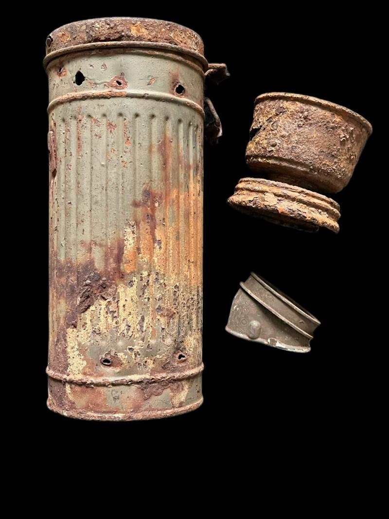 RELIC WW2 GERMAN GAS MASK CONTAINER WITH NOSE AND FILTER