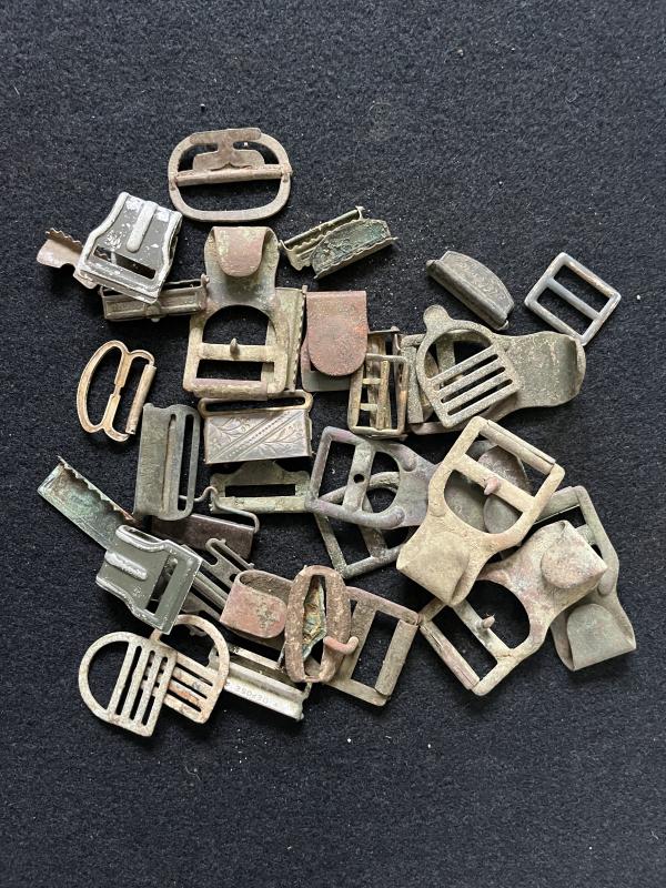 33 X WW2 GERMAN ASSORTED CLIPS