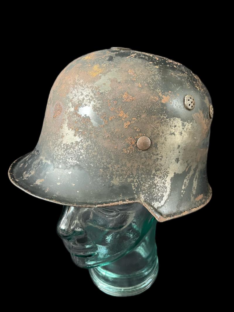 WW2 GERMAN FIREMAN'S HELMET