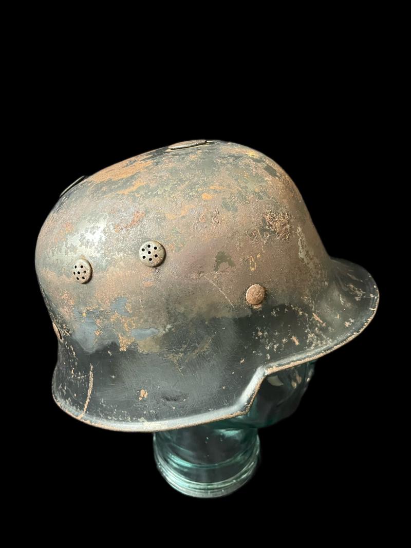 WW2 GERMAN FIREMAN'S HELMET