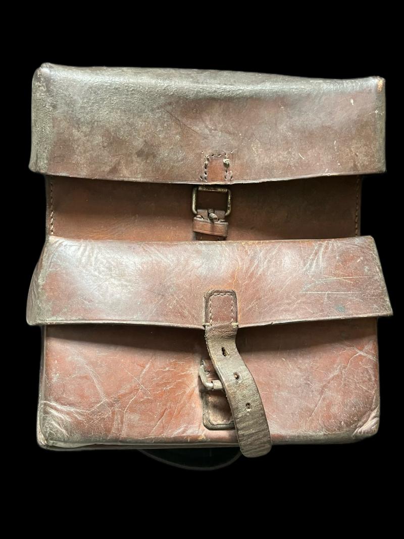 GERMAN/AUSTRIAN LEATHER PATROL POUCH
