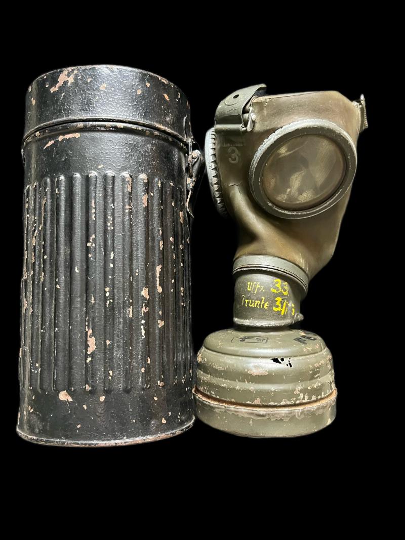 WW2 GERMAN GAS MASK IN A DRAEGER GAS MASK TIN