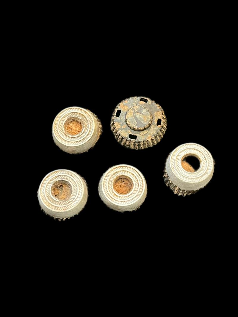 A SET OF WW2 GERMAN COCKADES