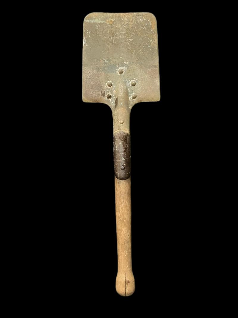WW1 GERMAN ENTRENCHING TOOL