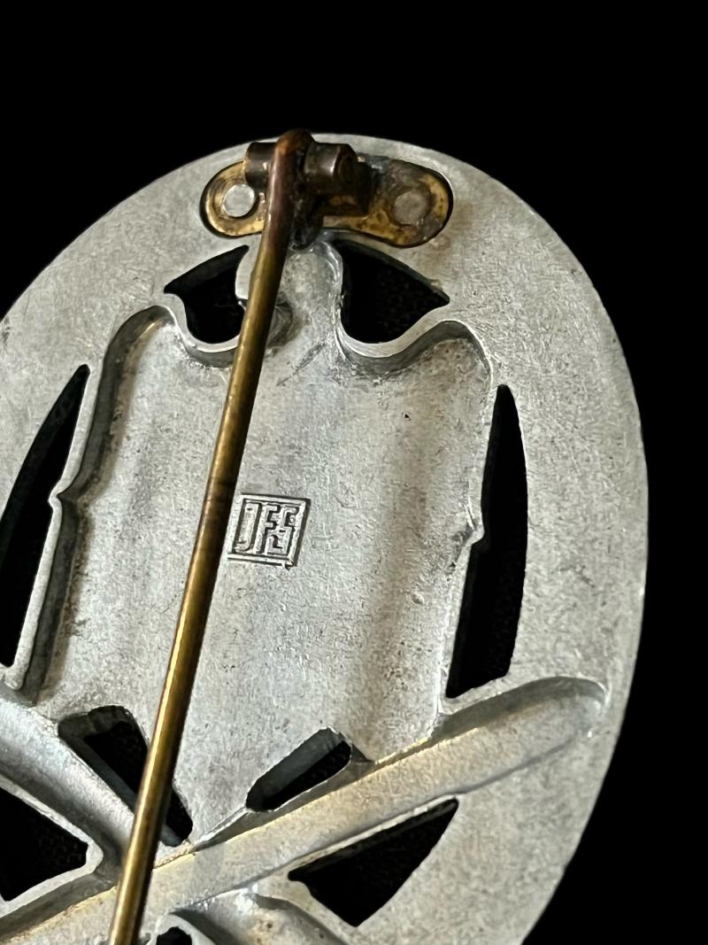 (WAS £195) WW2 GERMAN GENERAL ASSAULT BADGE JFS