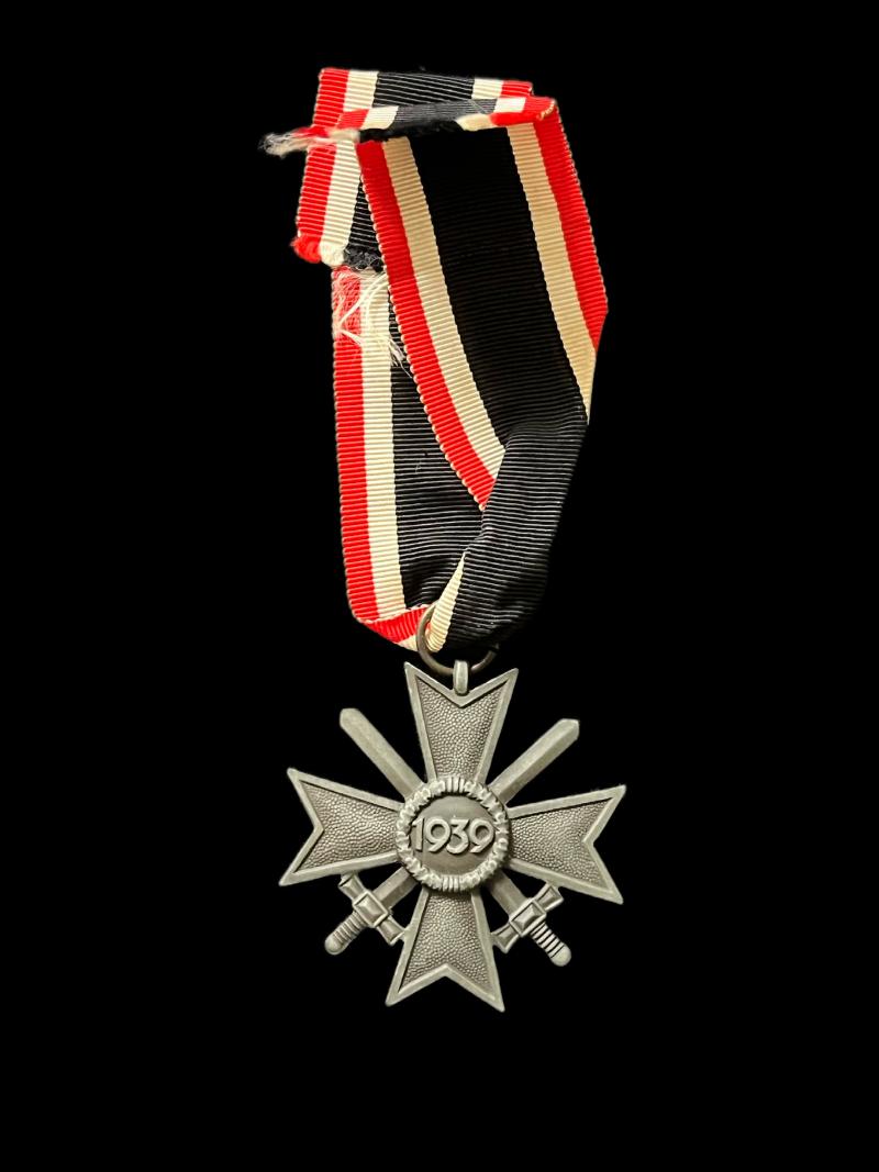 WW2 GERMAN WAR MERIT CROSS WITH SWORDS 2ND CLASS