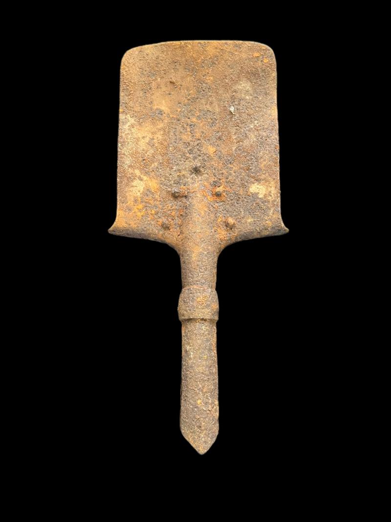 RELIC WW2 GERMAN ENTRENCHING TOOL HEAD
