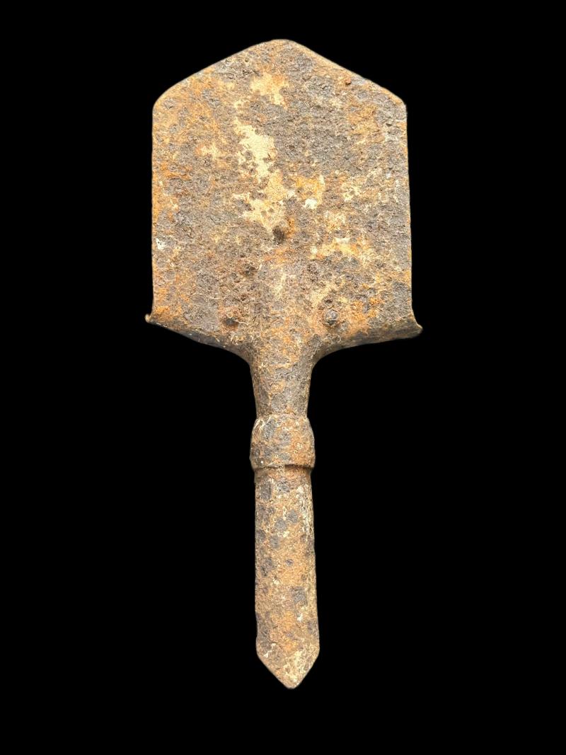 RELIC WW2 GERMAN ENTRENCHING TOOL HEAD