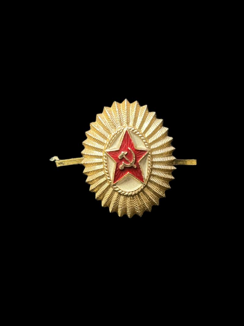 SOVIET ARMY BADGE