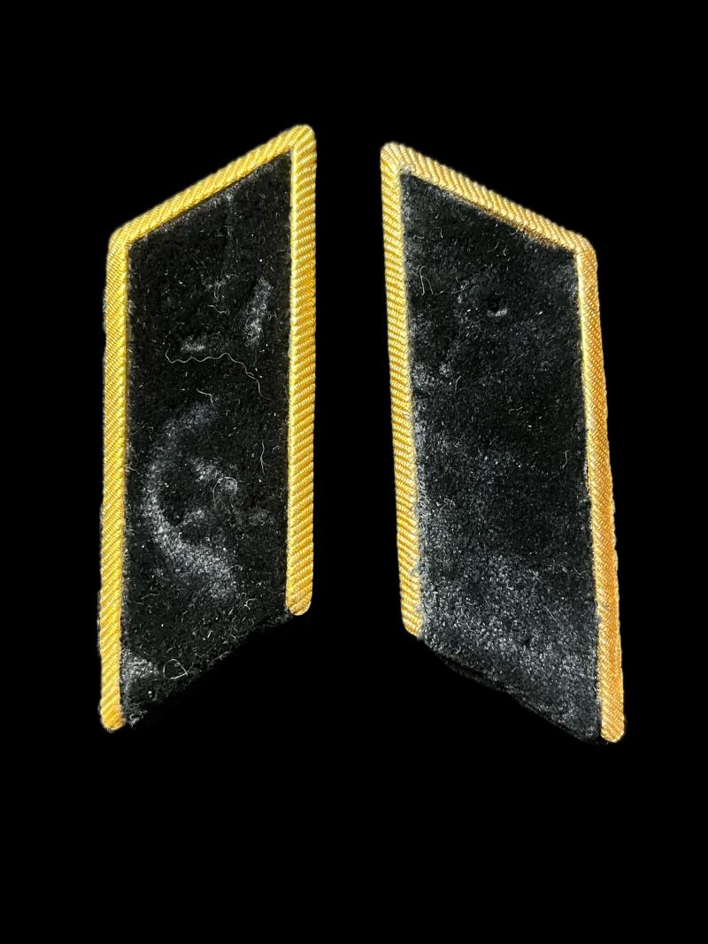 SOVIET COLLAR TABS