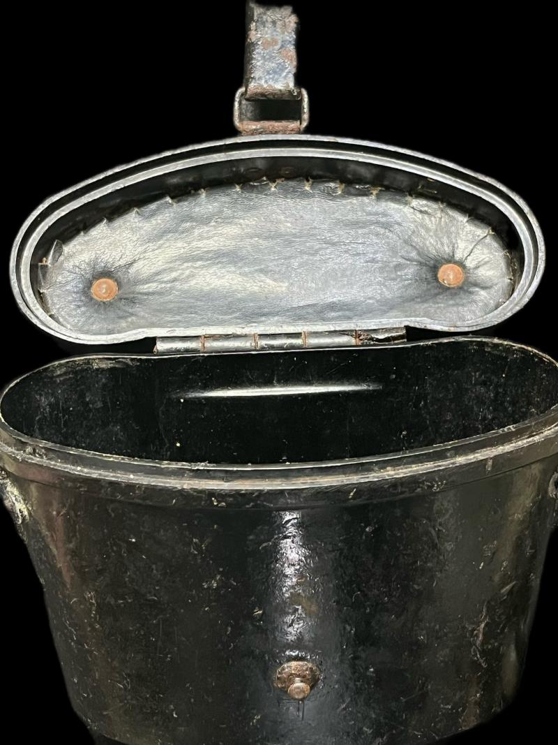 WW2 GERMAN 6X30 BINOCULARS IN A BAKELITE CASE