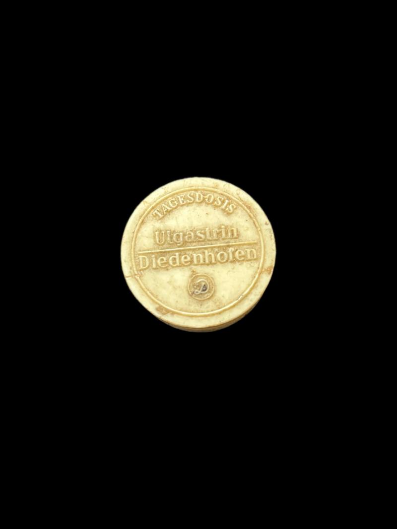 WW2 GERMAN PHARMACIST TABLET CASE